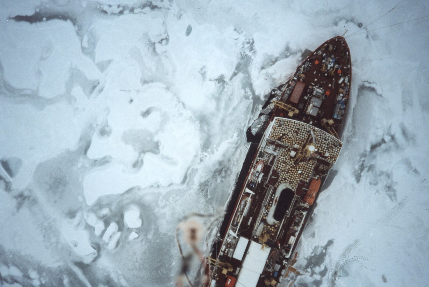 The SHEBA research icebreaker cuts through arctic ice.